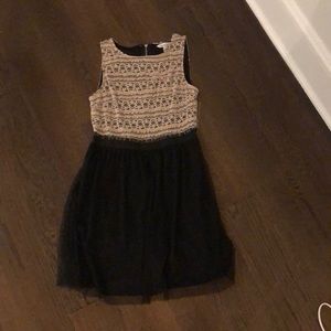 Women’s Medium Fancy Dress